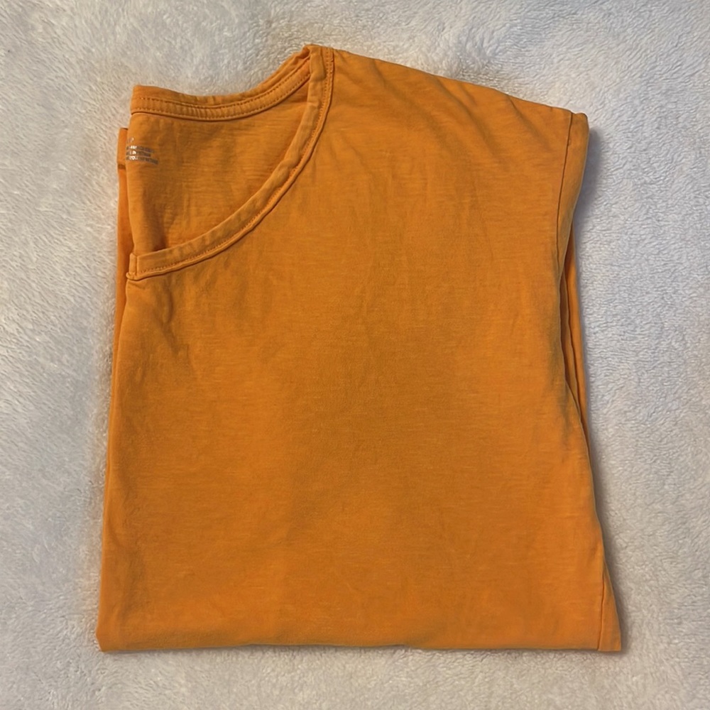 AERIE oversized distressed boyfriend tee!